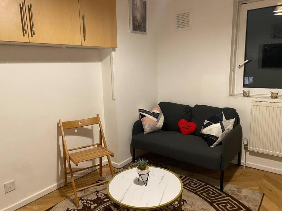 2 Bedroom Flat Camberwell Grove Londres Exterior foto