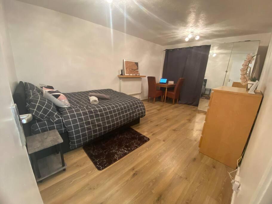 2 Bedroom Flat Camberwell Grove Londres Exterior foto